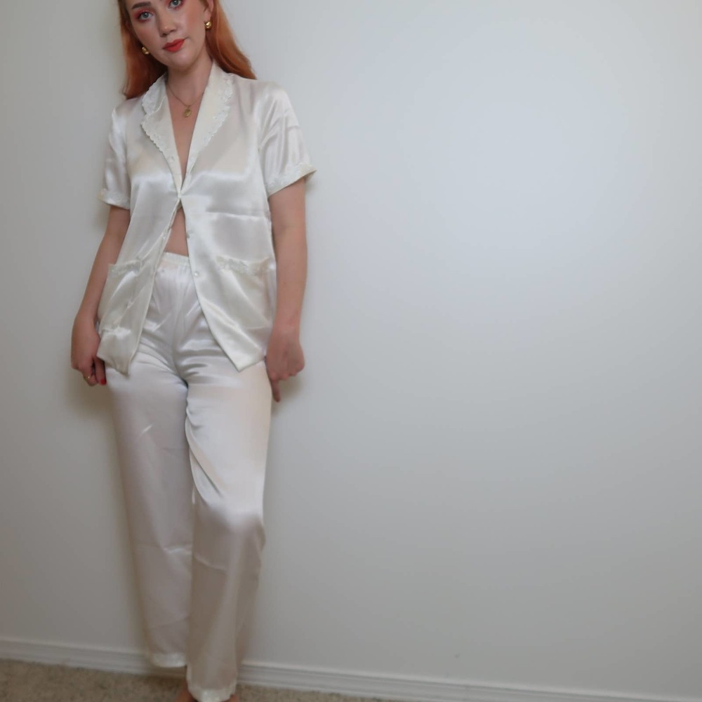 Vintage 80s cream satin top pants pajama set S/M - Picture 4 of 6